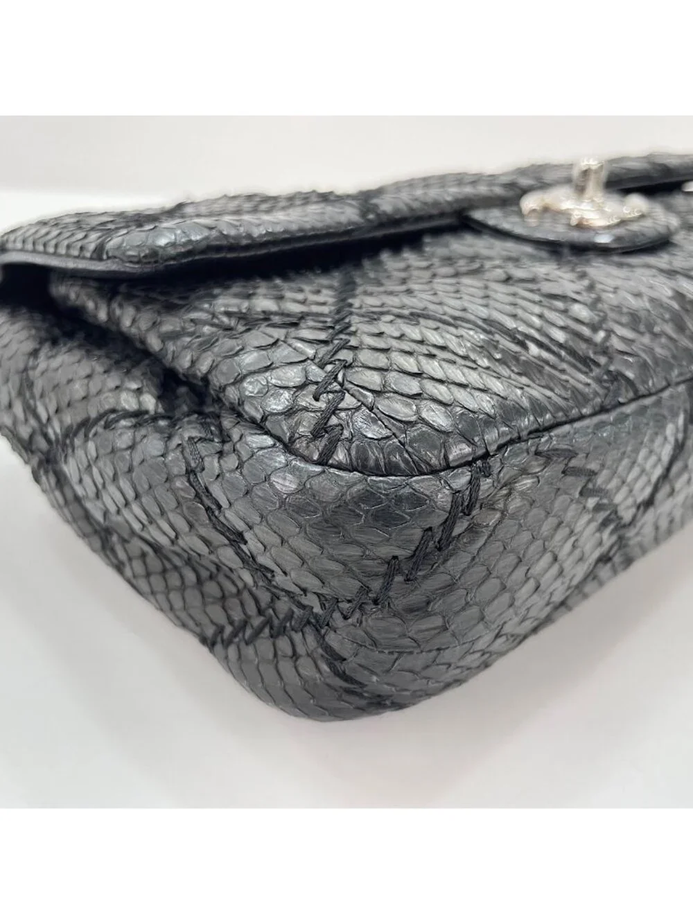 Chanel Shoulder Bag 25